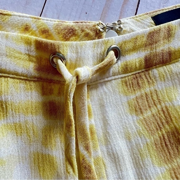 Revolve MAJORELLE Theo Butter Yellow Tie-Dye Leg Pants size Small - Picture 6 of 10